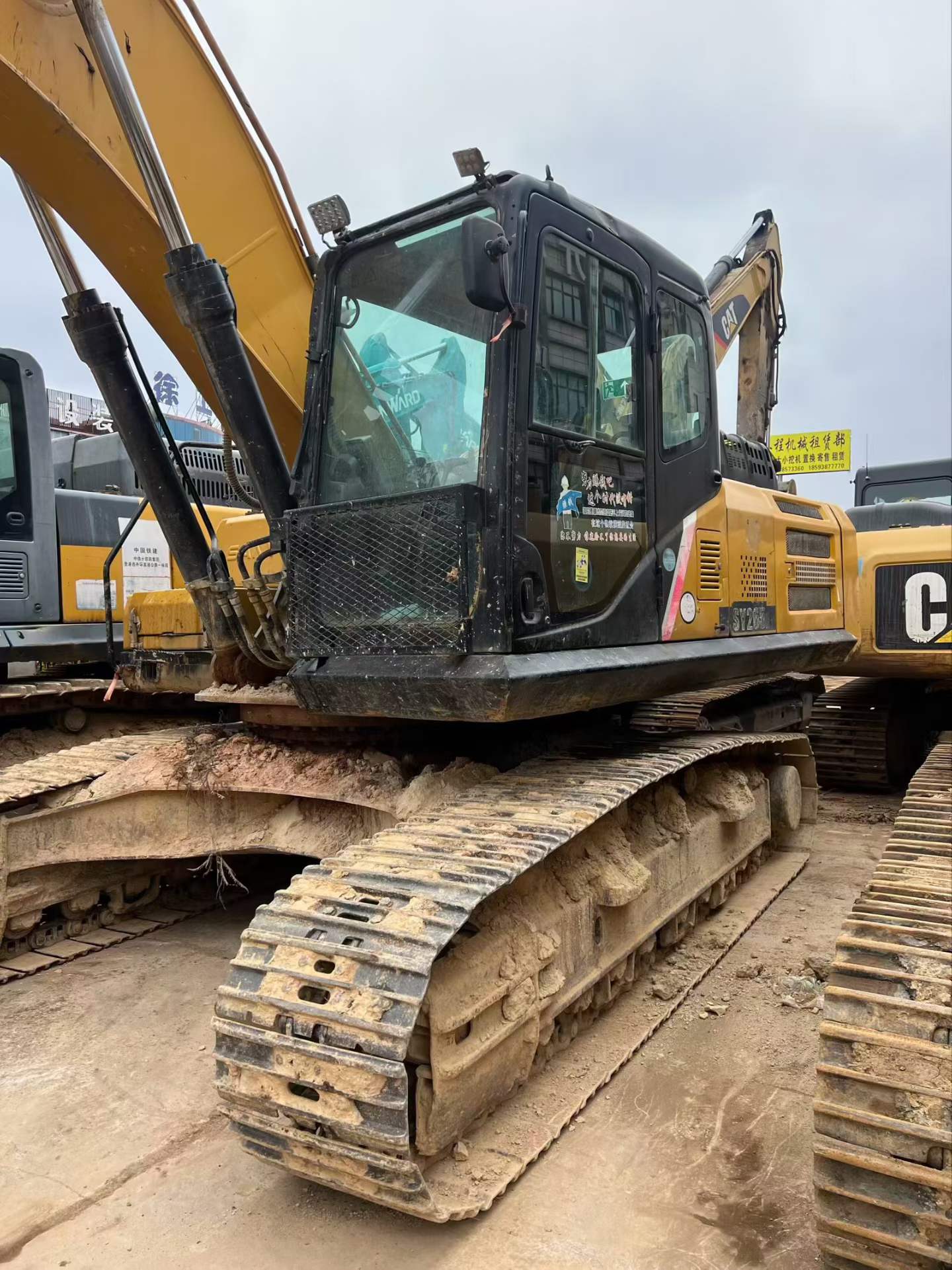 Used Sany SY245H Excavator 2017 Model / 3