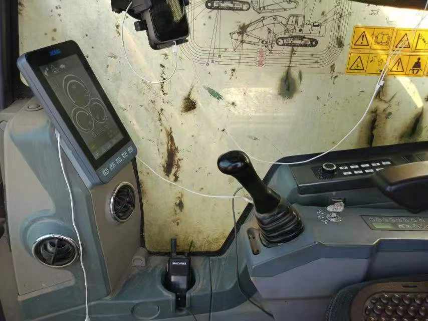 Used XCMG XE270GK Excavator 2018 Model / 8