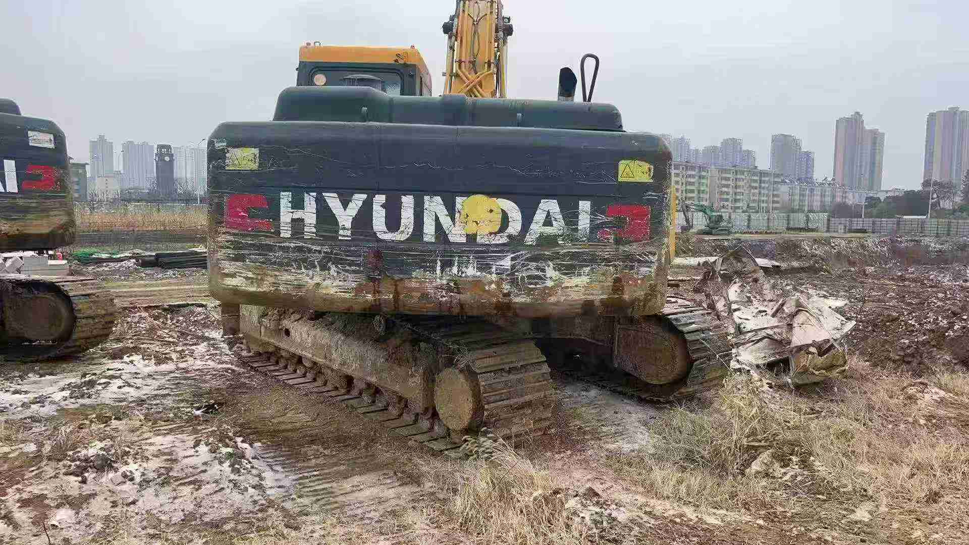 Buy Hyundai R215VSN Used Excavator Buy Hyundai R215VSN Used Excavator