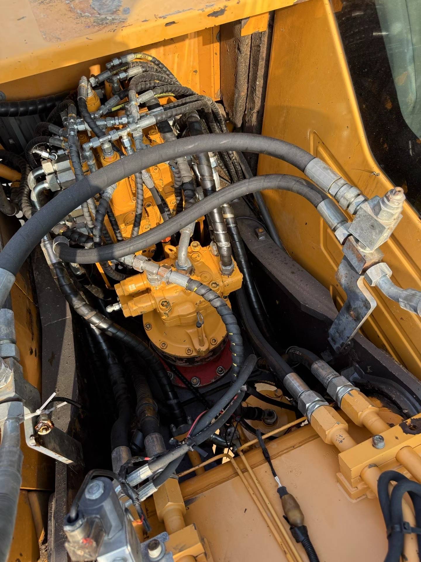 Used Sany SY115C Excavator 2017 Model / 8