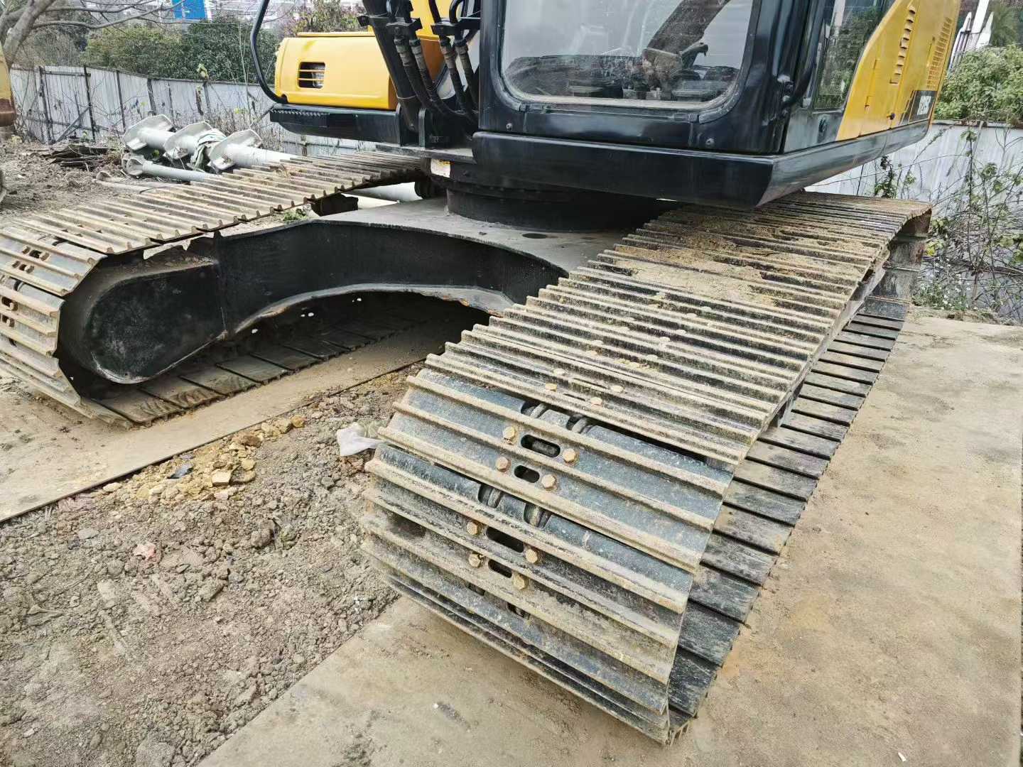 Used Sany SY215W Excavator 2014 Model / 8