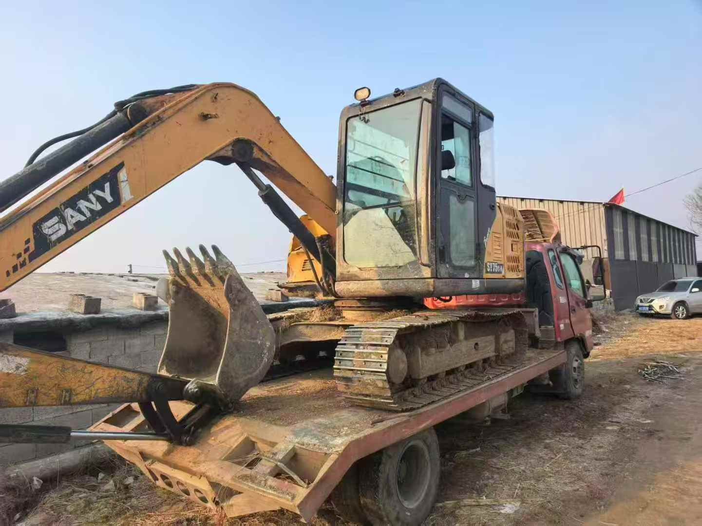 Used Sany SY75 Excavator 2015 Model / 2