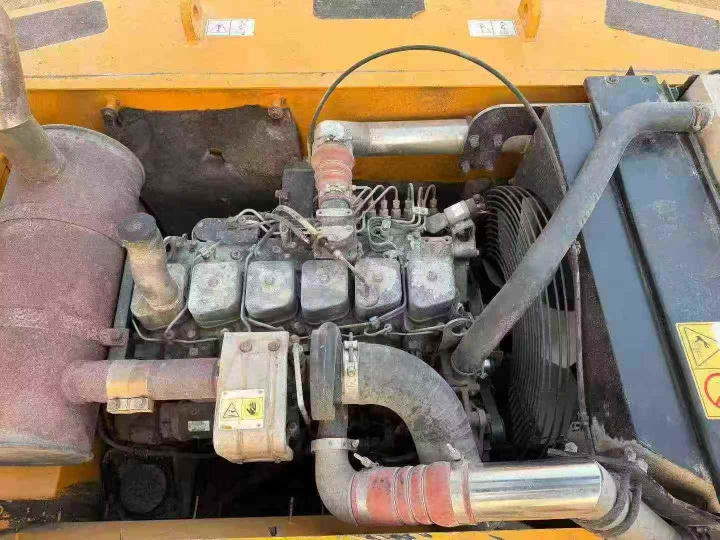 Used Hyundai R215-7C Excavator 2016 Model / 4