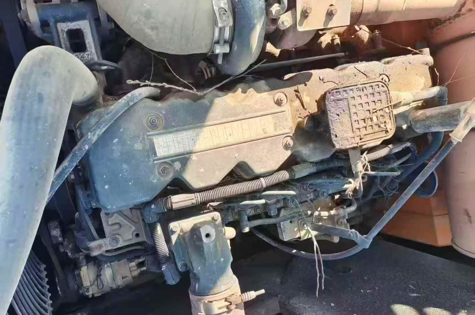 Used Hyundai R215VS Excavator 2017 Model / 8