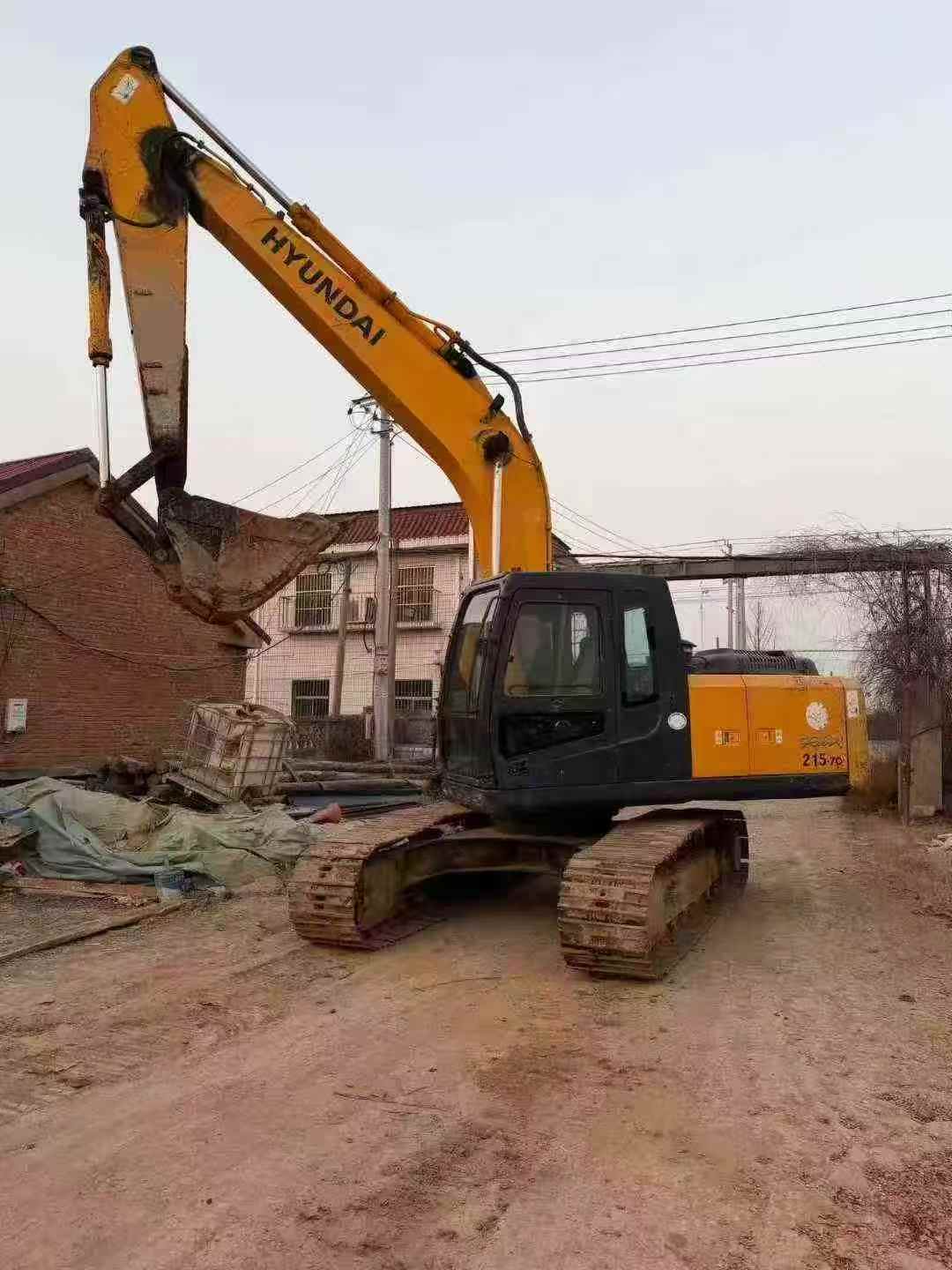 Buy Hyundai R215-7C Used Excavator