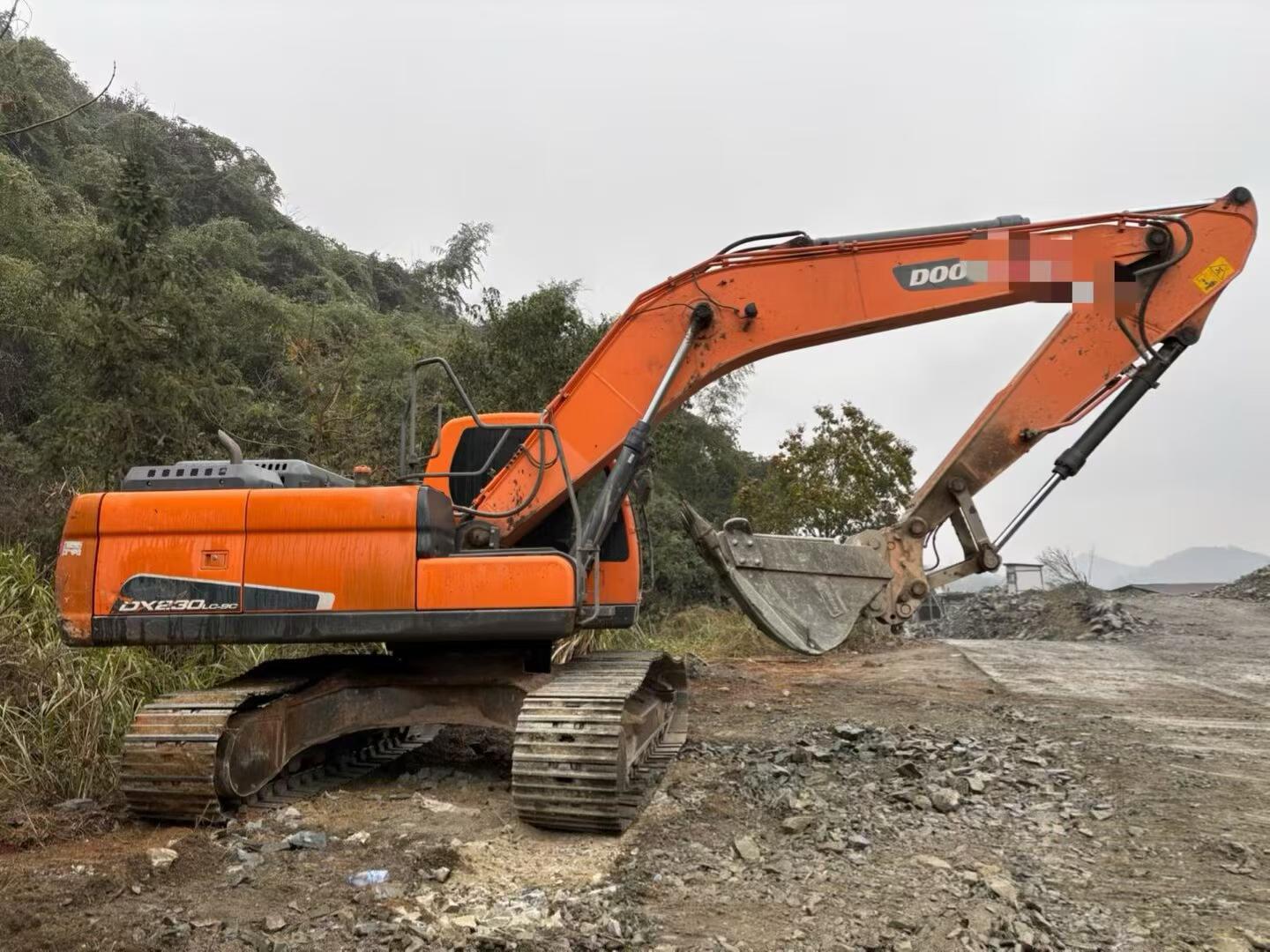 Buy Doosan DX215 Used Excavator