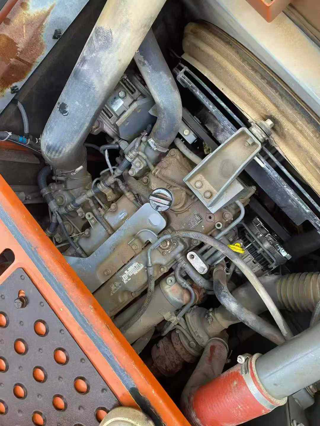 Used Hitachi ZX130-5A Excavator 2017 Model / 3