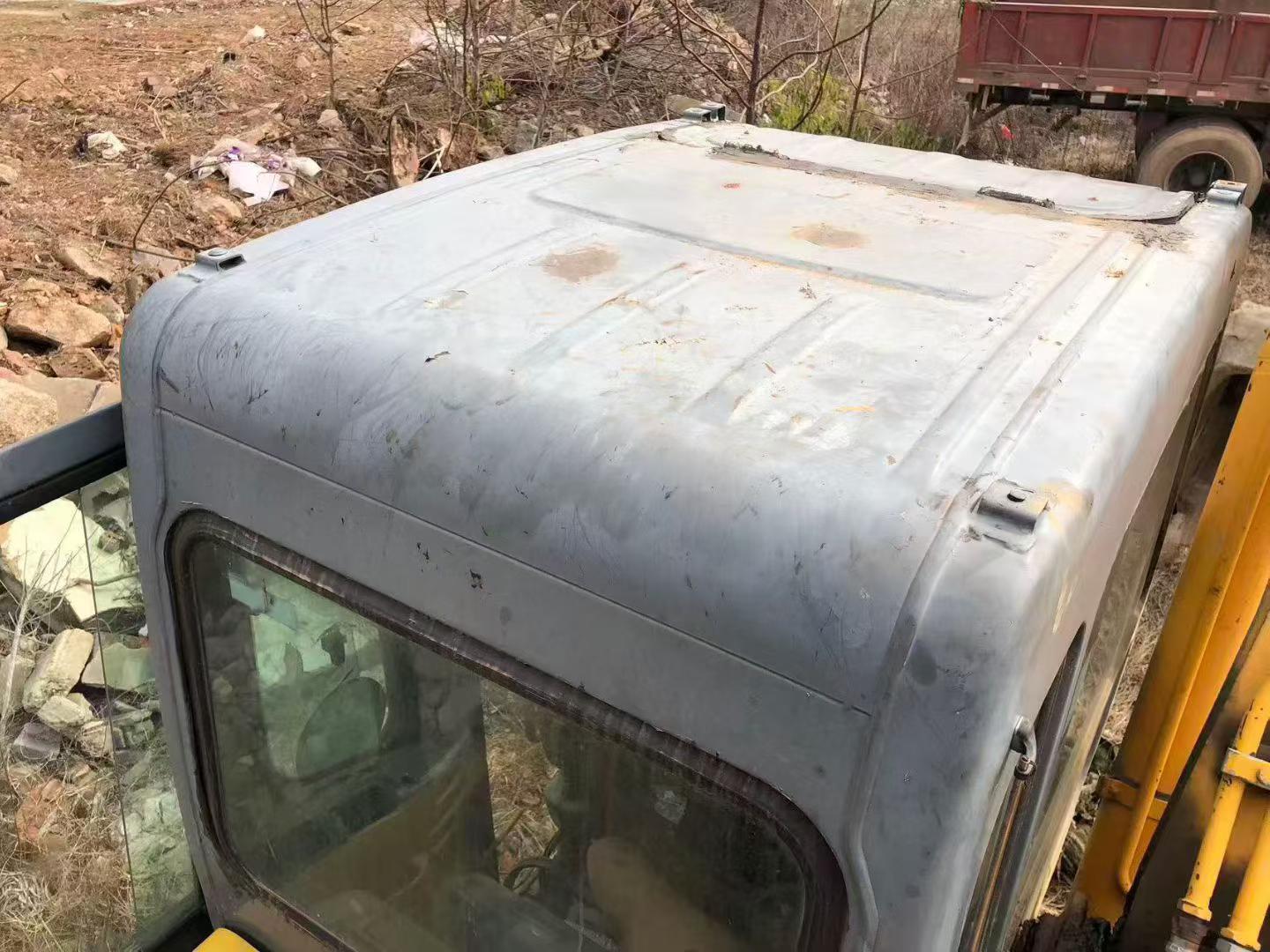 Used Kato HD820 Excavator 2011 Model / 7