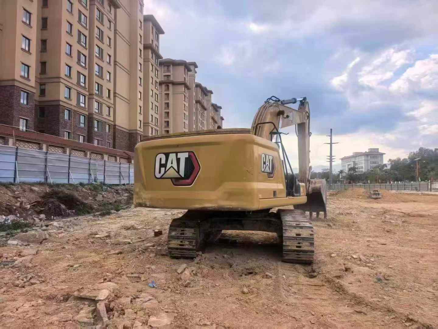 Buy Caterpillar CAT330 GC Used Excavator Buy Caterpillar CAT330 GC Used Excavator
