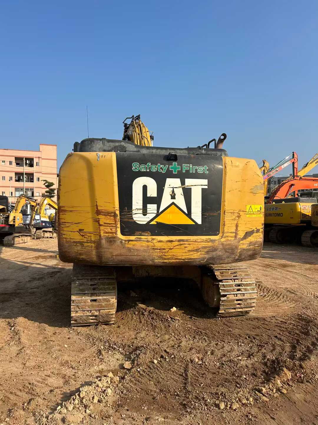 Used Caterpillar 320E Excavator 2021 Model / 3