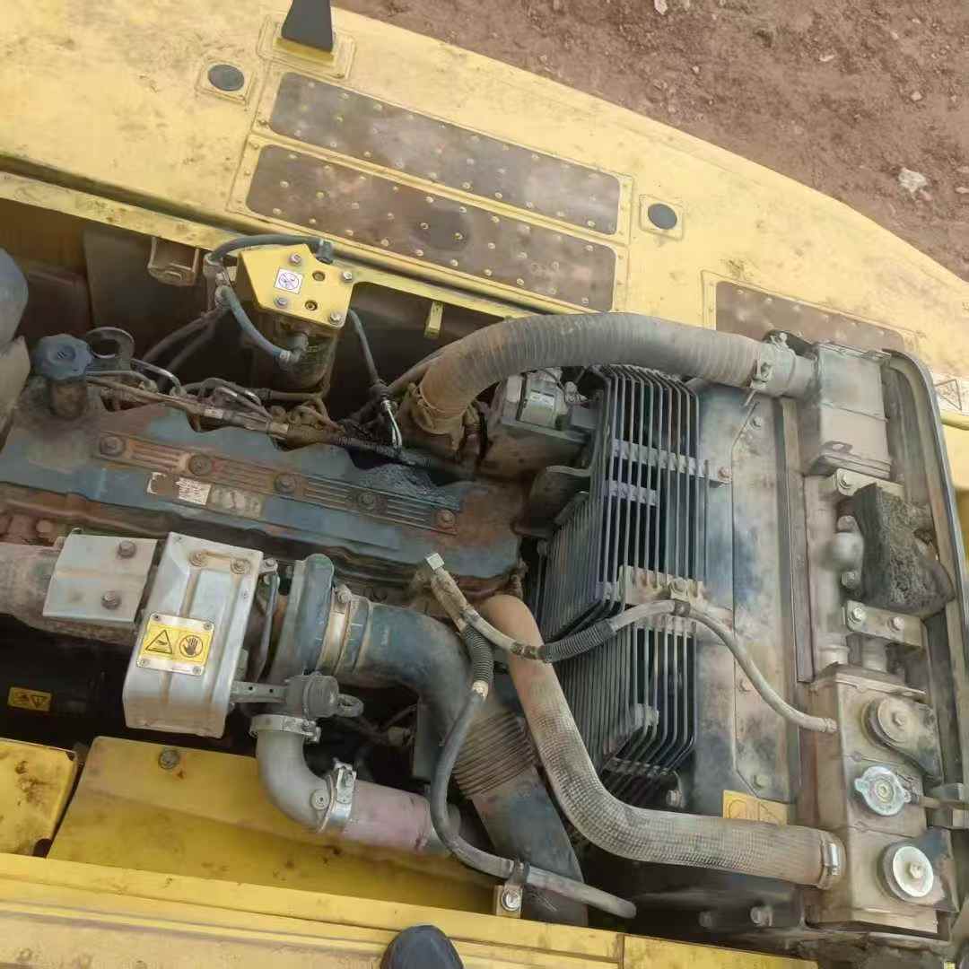 Used Komatsu PC220-8 Excavator 2019 Model / 5