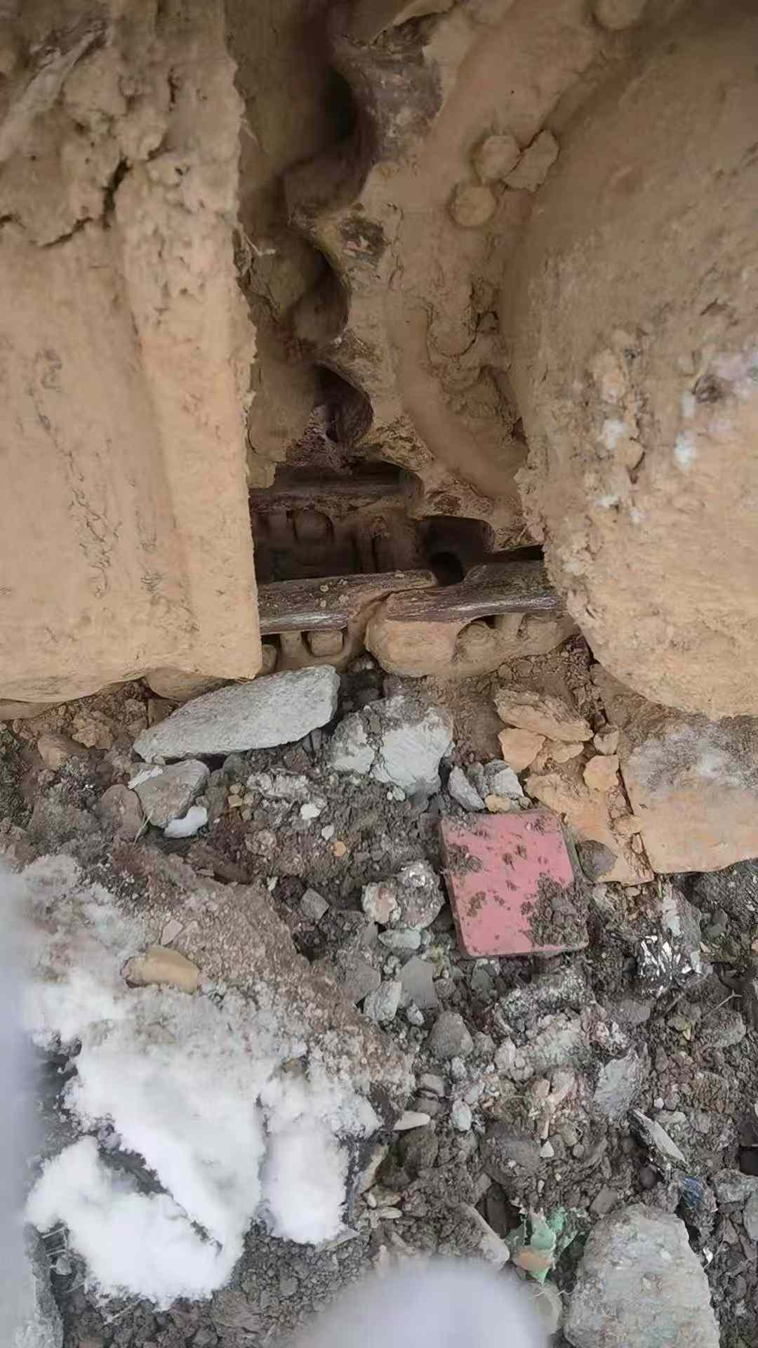 Used Doosan DX225LC Excavator 2011 Model / 2