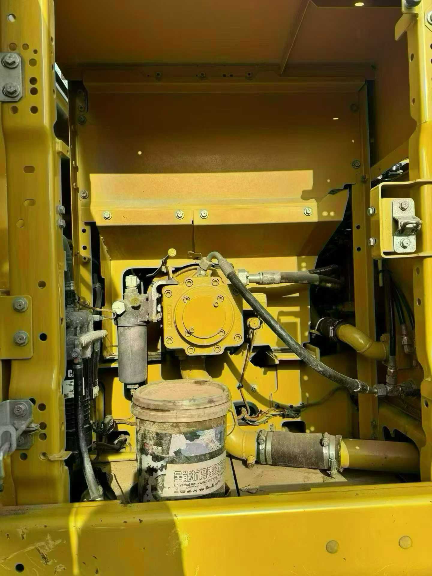 Used Caterpillar 323 Excavator 2019 Model / 4