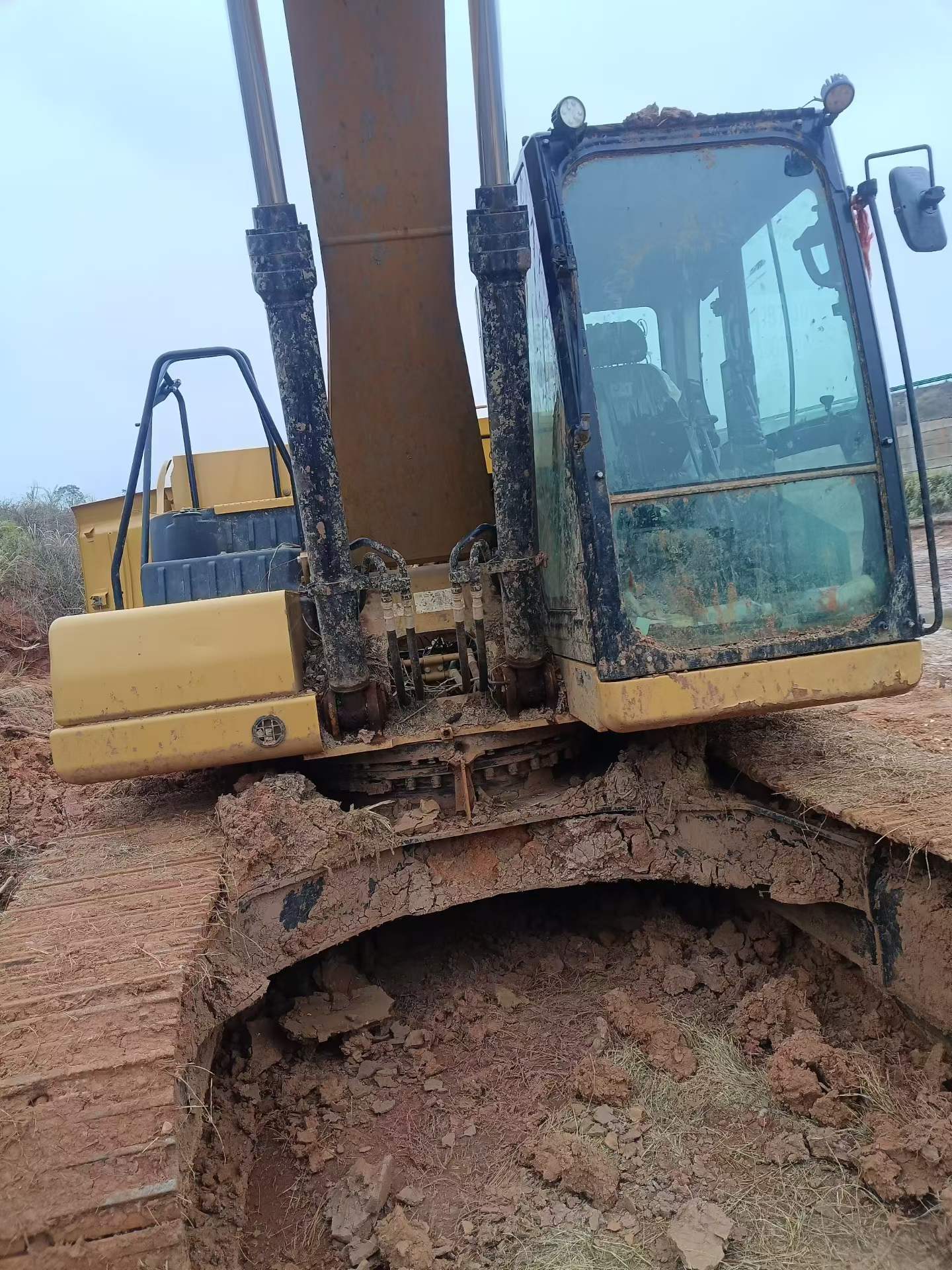 Used Caterpillar 323 Excavator 2021 Model / 2