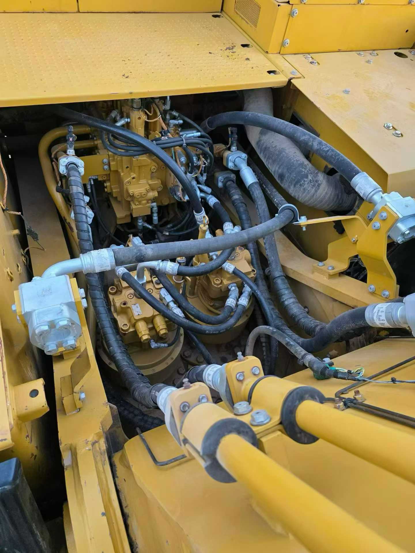 Used Caterpillar 349FL Excavator 2021 Model / 4