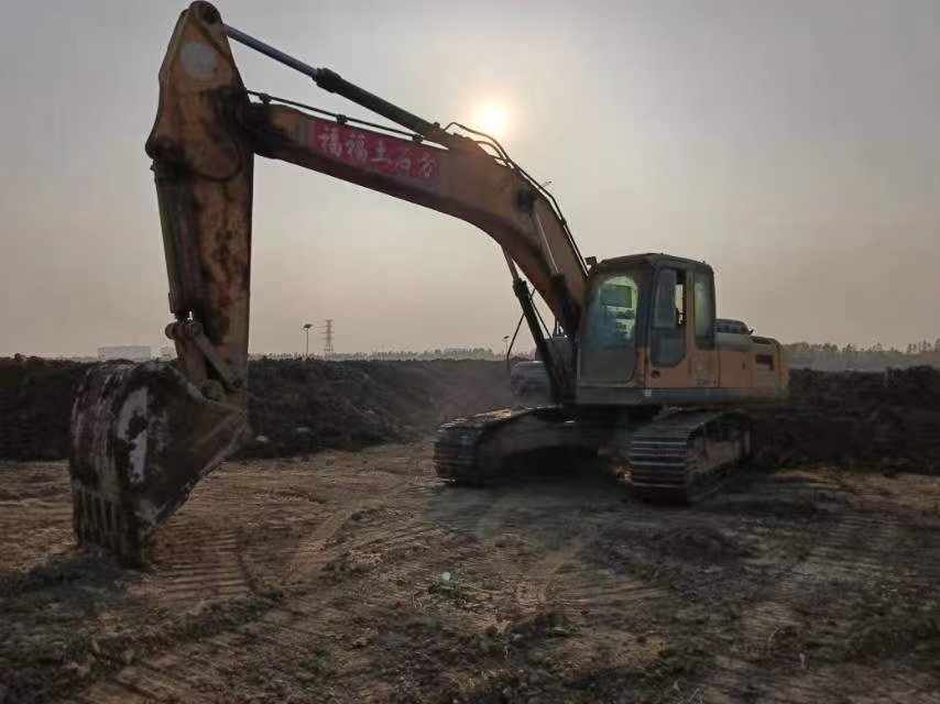 Used XCMG XE270GK Excavator 2018 Model / 3