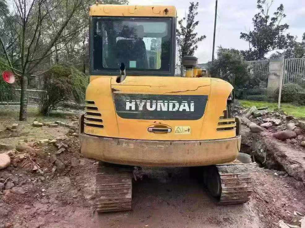Used Hyundai R 60VS Excavator 2019 Model / 2