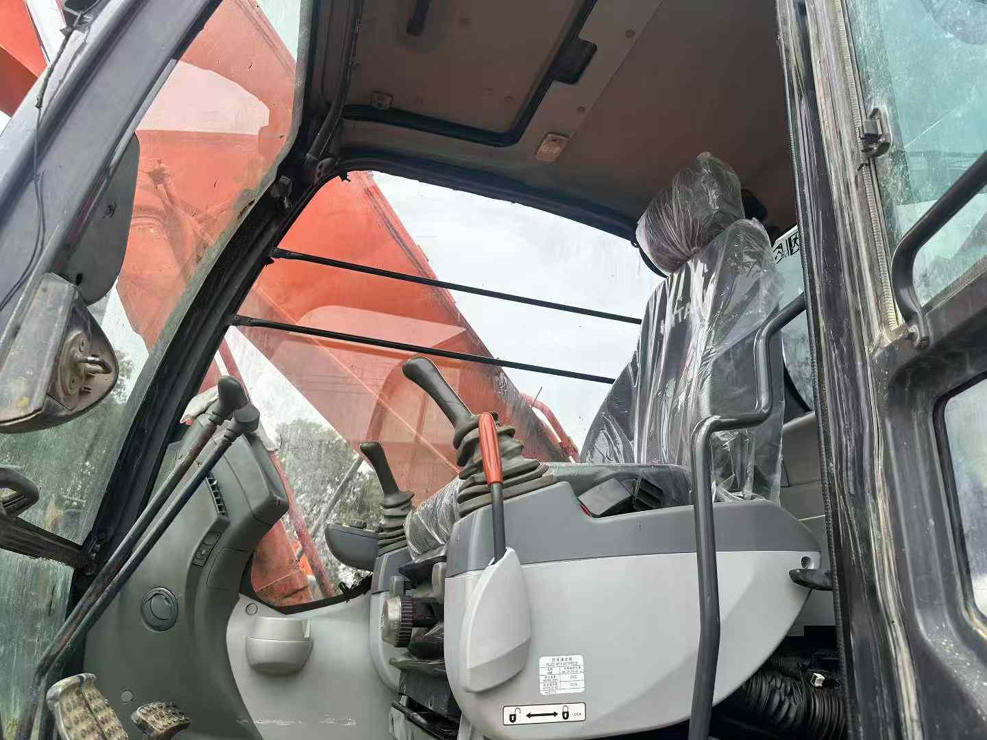 Used Hitachi ZX60-5A Excavator 2018 Model / 9