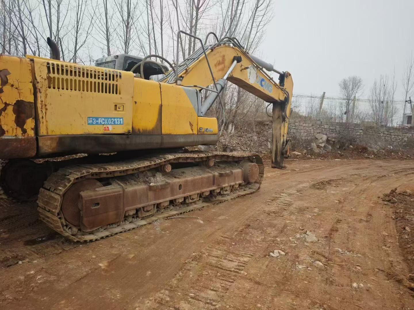 Buy XCMG XE370 Used Excavator / 8 Used XCMG XE370 Excavator 2012 Model / 8