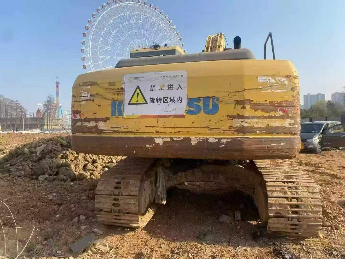 Used Komatsu PW200-7 Excavator 2007 Model / 3