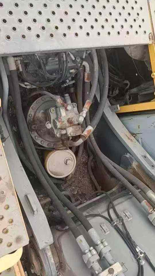 Used Volvo EC300DL Excavator 2016 Model / 3