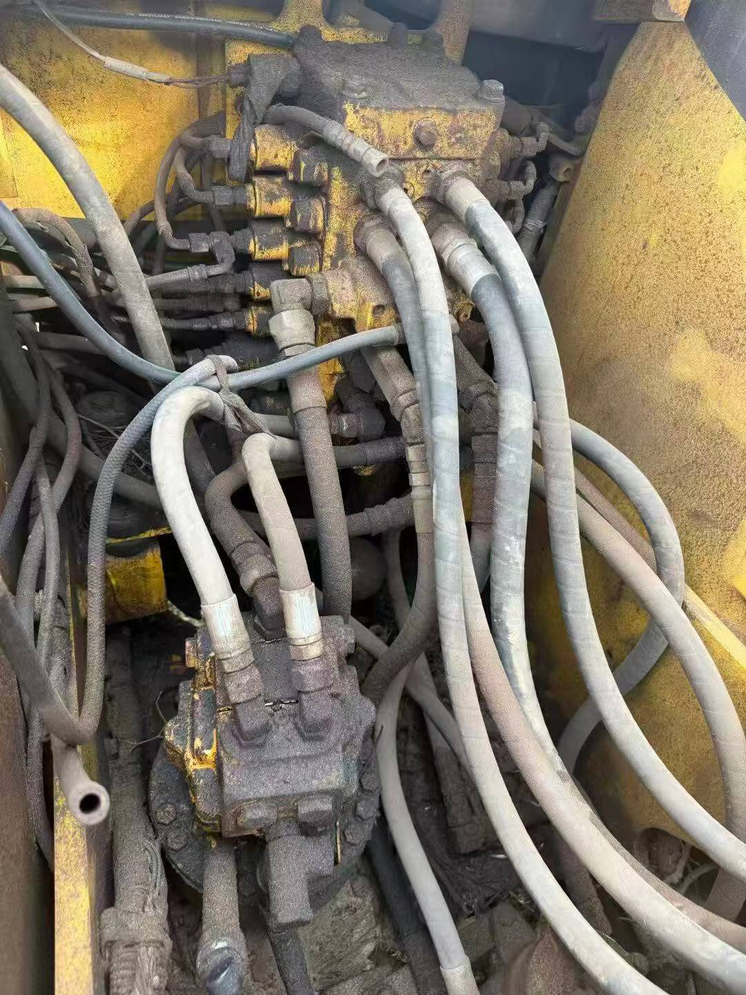 Used Komatsu PC110-7 Excavator 2016 Model / 3