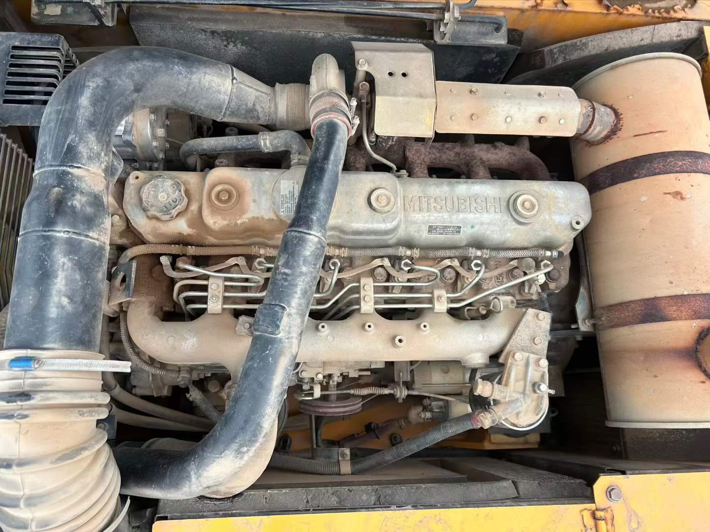 Buy Kato HD820R Used Excavator Buy Kato HD820R Used Excavator