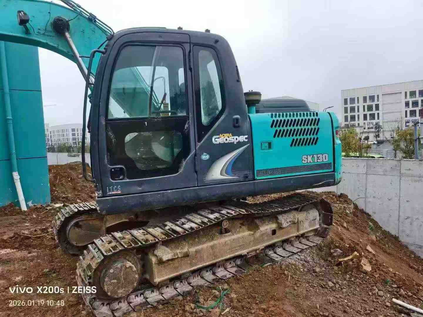 Buy Kobelco SK130 Used Excavator