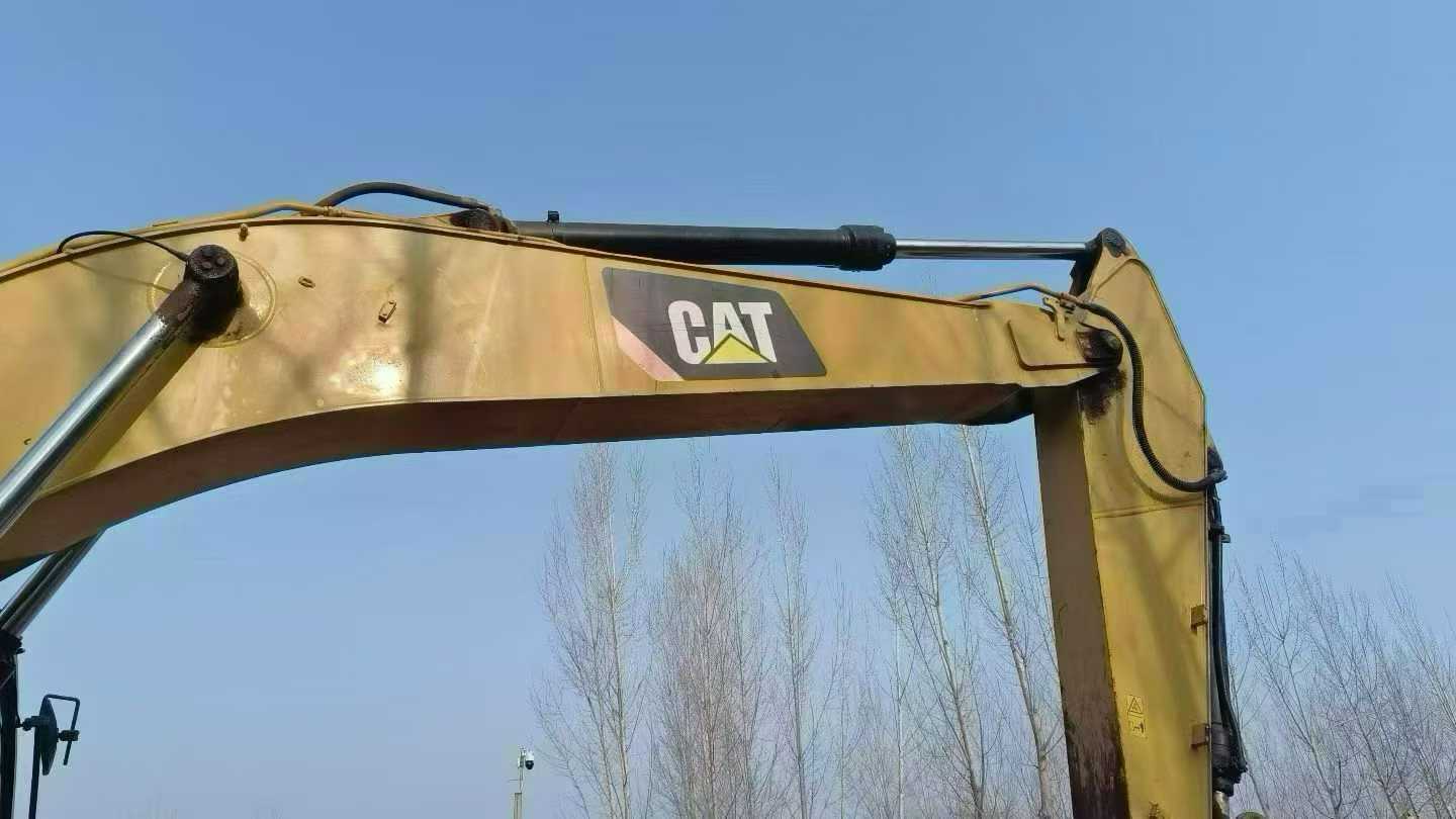 Used Caterpillar 320GC Excavator 2018 Model / 4