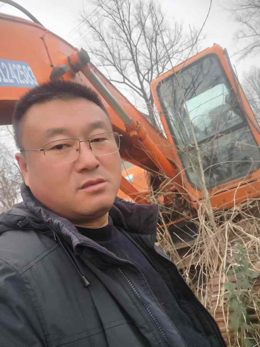 Used Doosan DH220-5 Excavator 2016 Model / 2