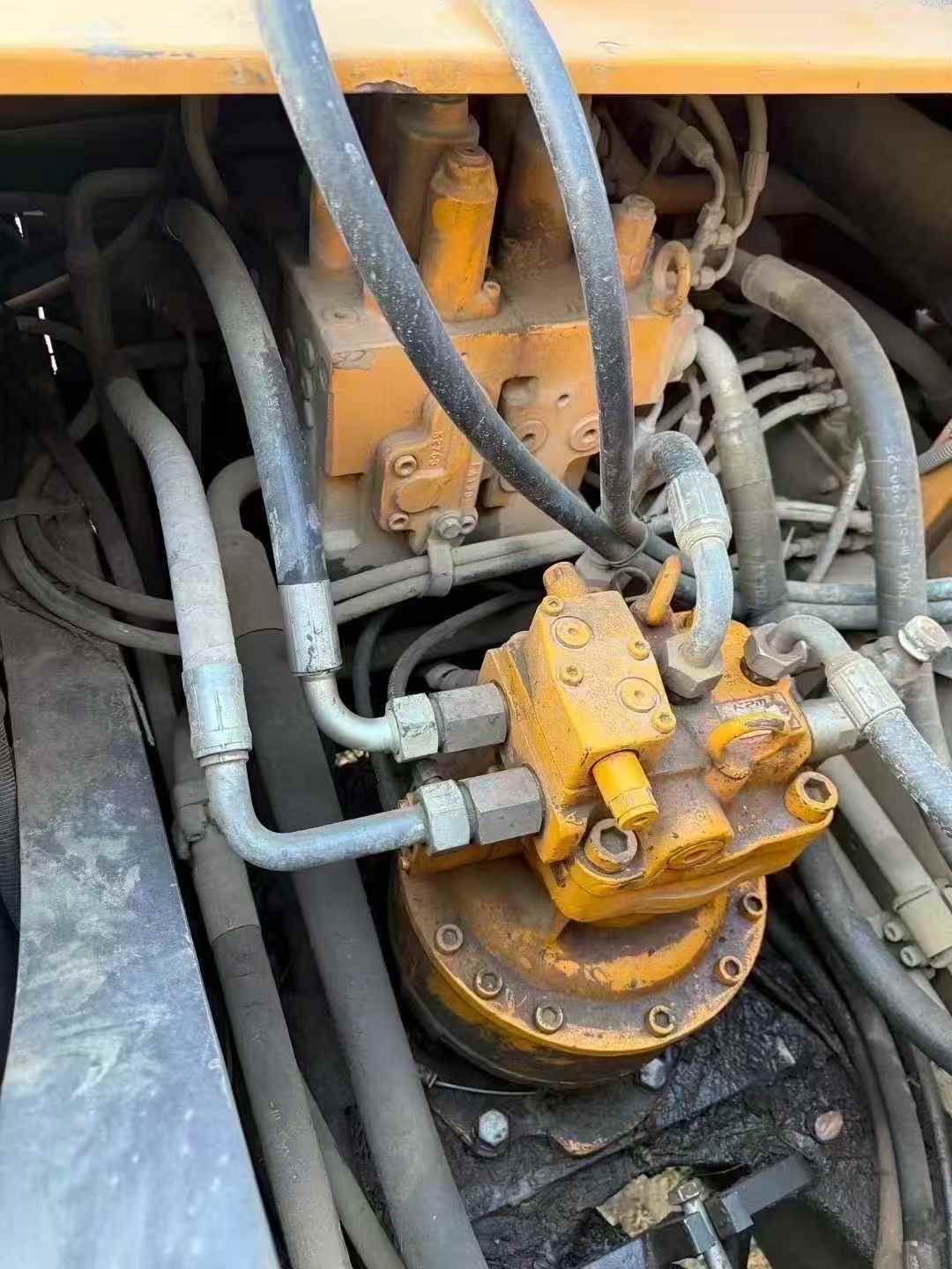 Used Sany SY205H Excavator 2014 Model / 5