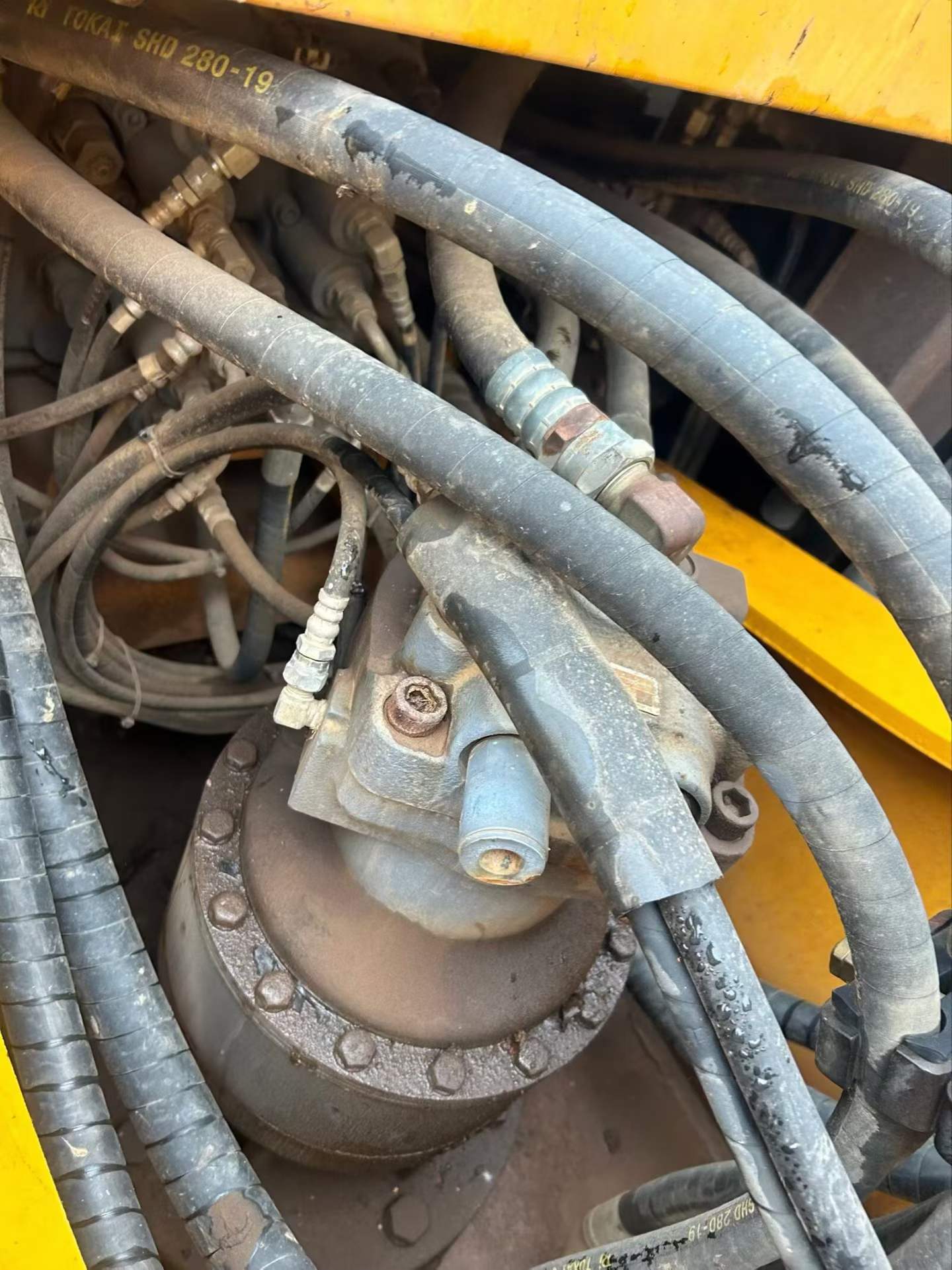 Used Kato HD820R Excavator 2014 Model / 2