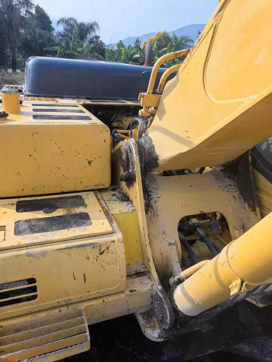 Used Komatsu PC60-7 Excavator 2016 Model / 3