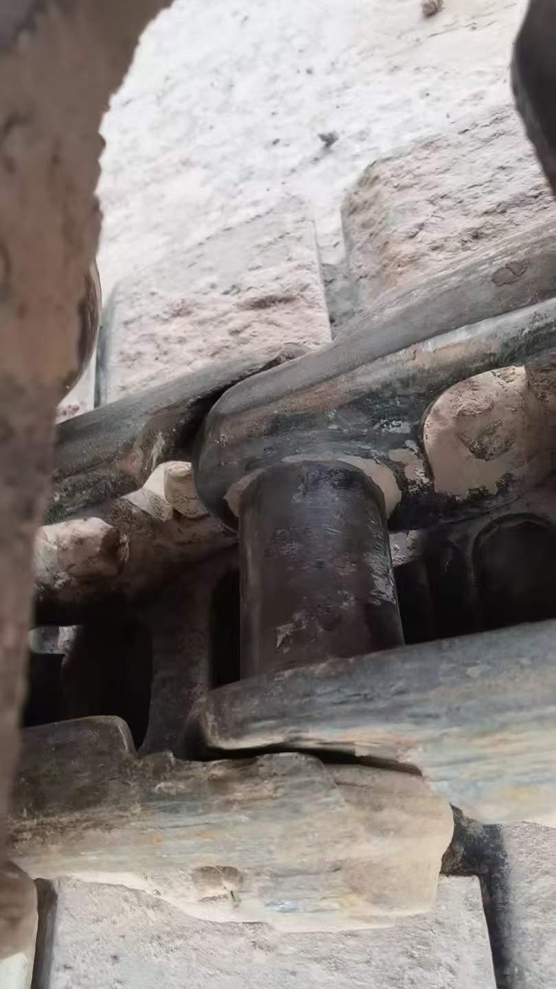 Used Komatsu PC210LC-8 Excavator 2016 Model / 5