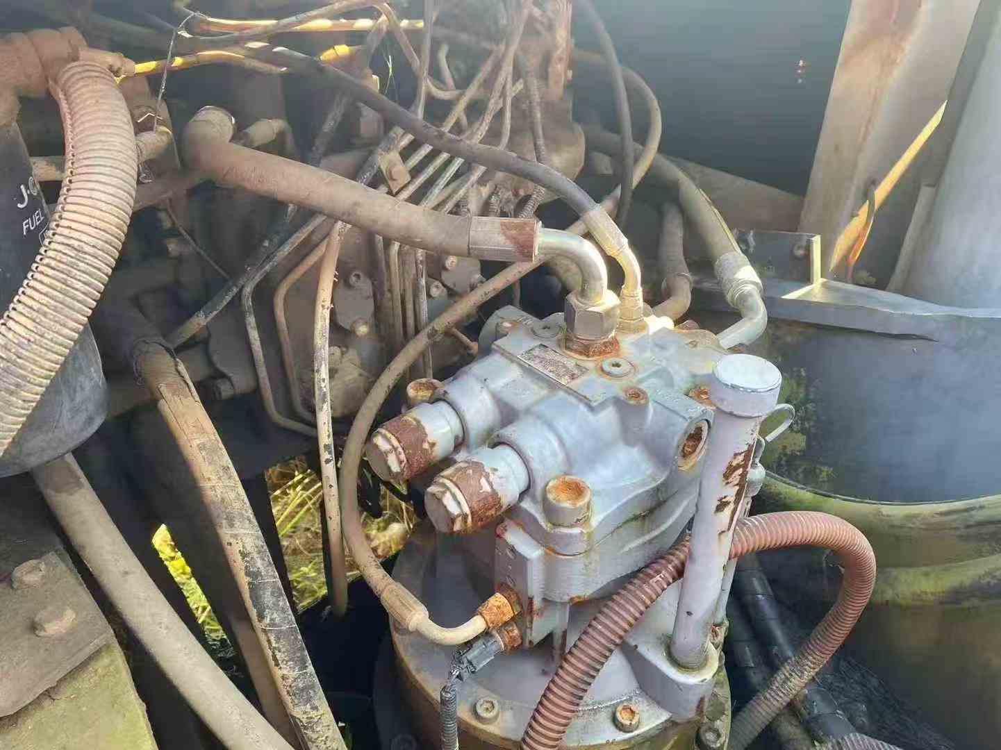 Used Hitachi EX210 Excavator 2016 Model / 9