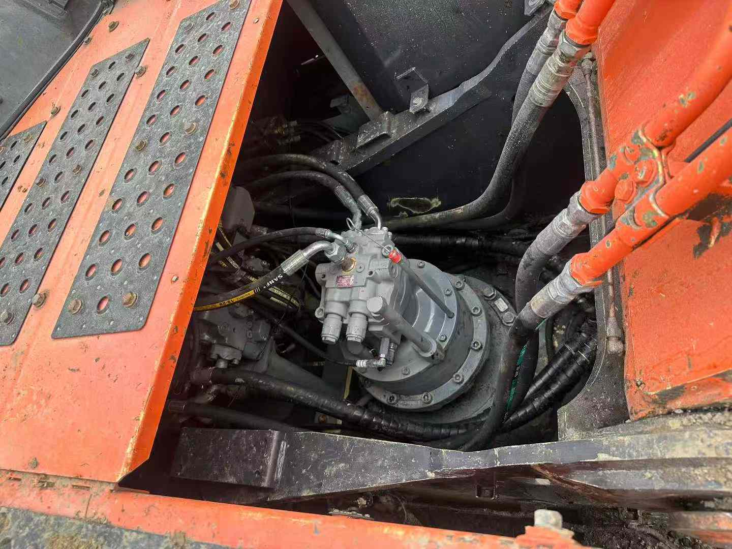 Used Hitachi ZX60-5A Excavator 2018 Model / 7