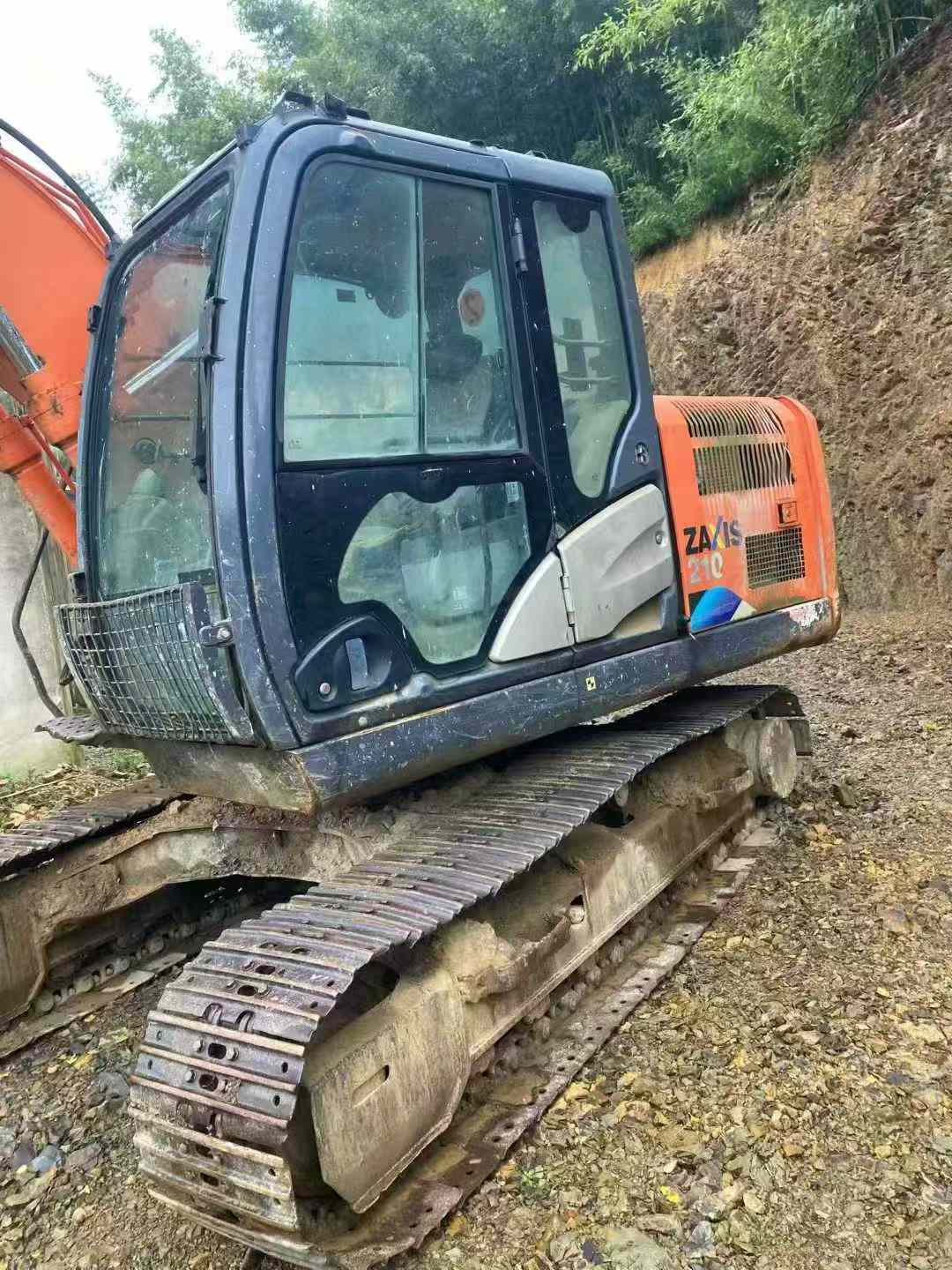 Used Hitachi ZX130-5A Excavator 2017 Model / 4
