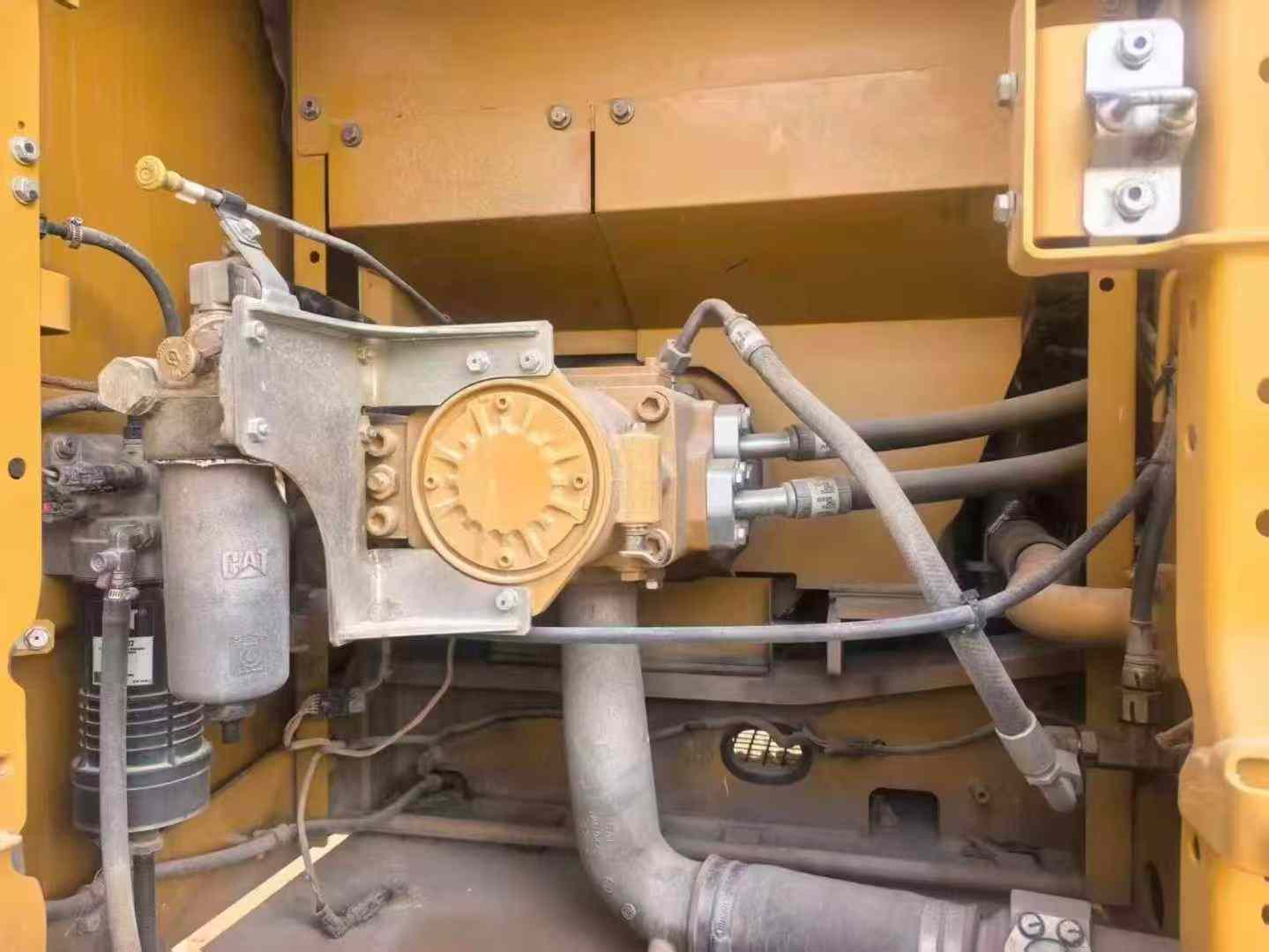 Used Caterpillar CAT330 GC  Excavator 2020 Model / 4