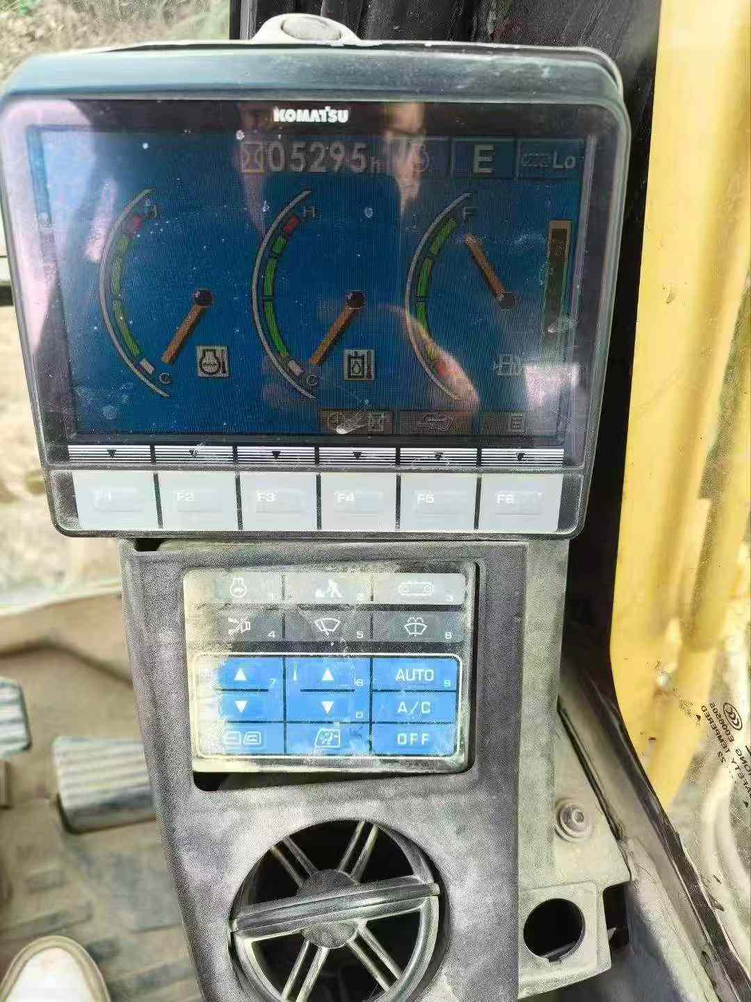 Used Komatsu PC60-8 Excavator 2017 Model / 7