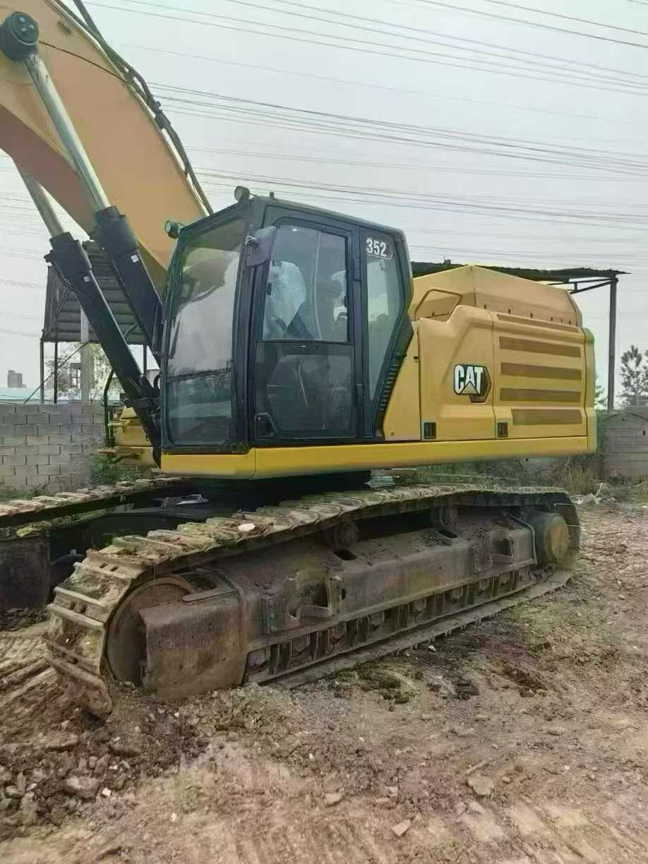 Used Caterpillar CAT352  Excavator 2022 Model / 2