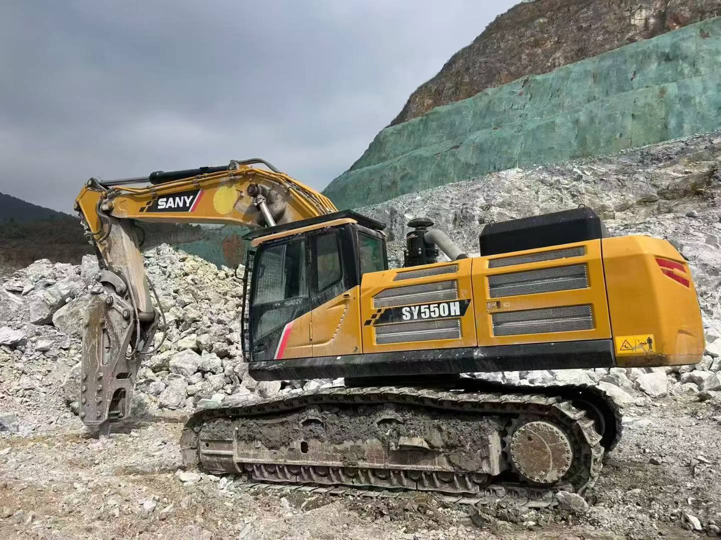 Used Sany SY55 Excavator 2022 Model / 4