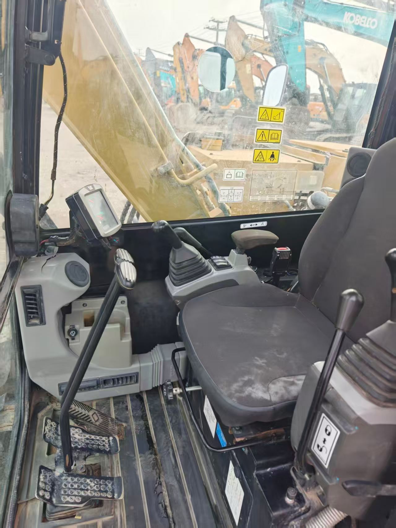 Used Caterpillar 307V2 Excavator 2021 Model / 6
