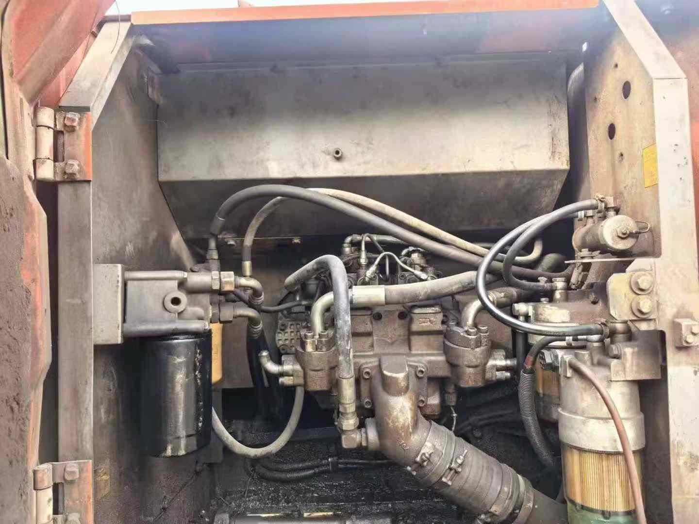 Used Hitachi ZX210K-3 Excavator 2016 Model / 9