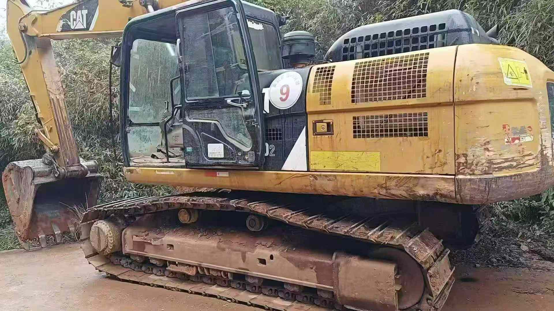 Buy Caterpillar CT18 Used Excavator