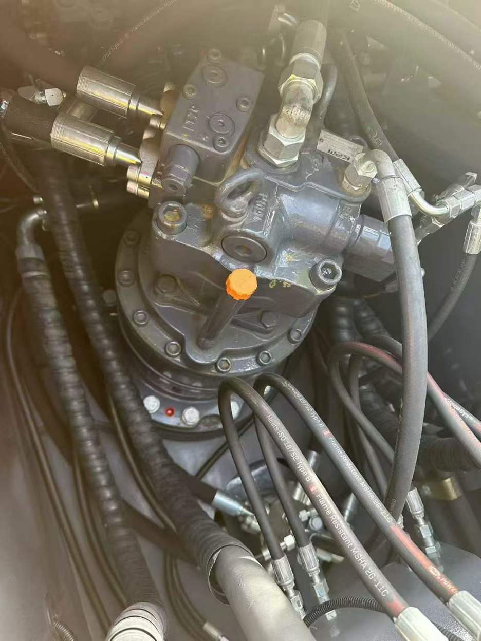 Used XCMG XE245GH Excavator 2016 Model / 5