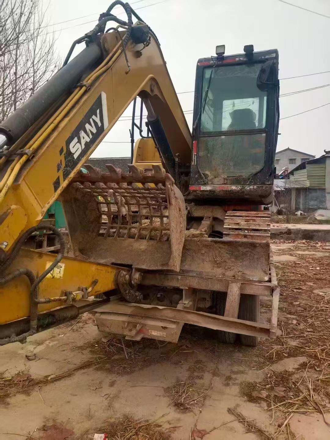 Used Sany SY75 Excavator 2016 Model / 8