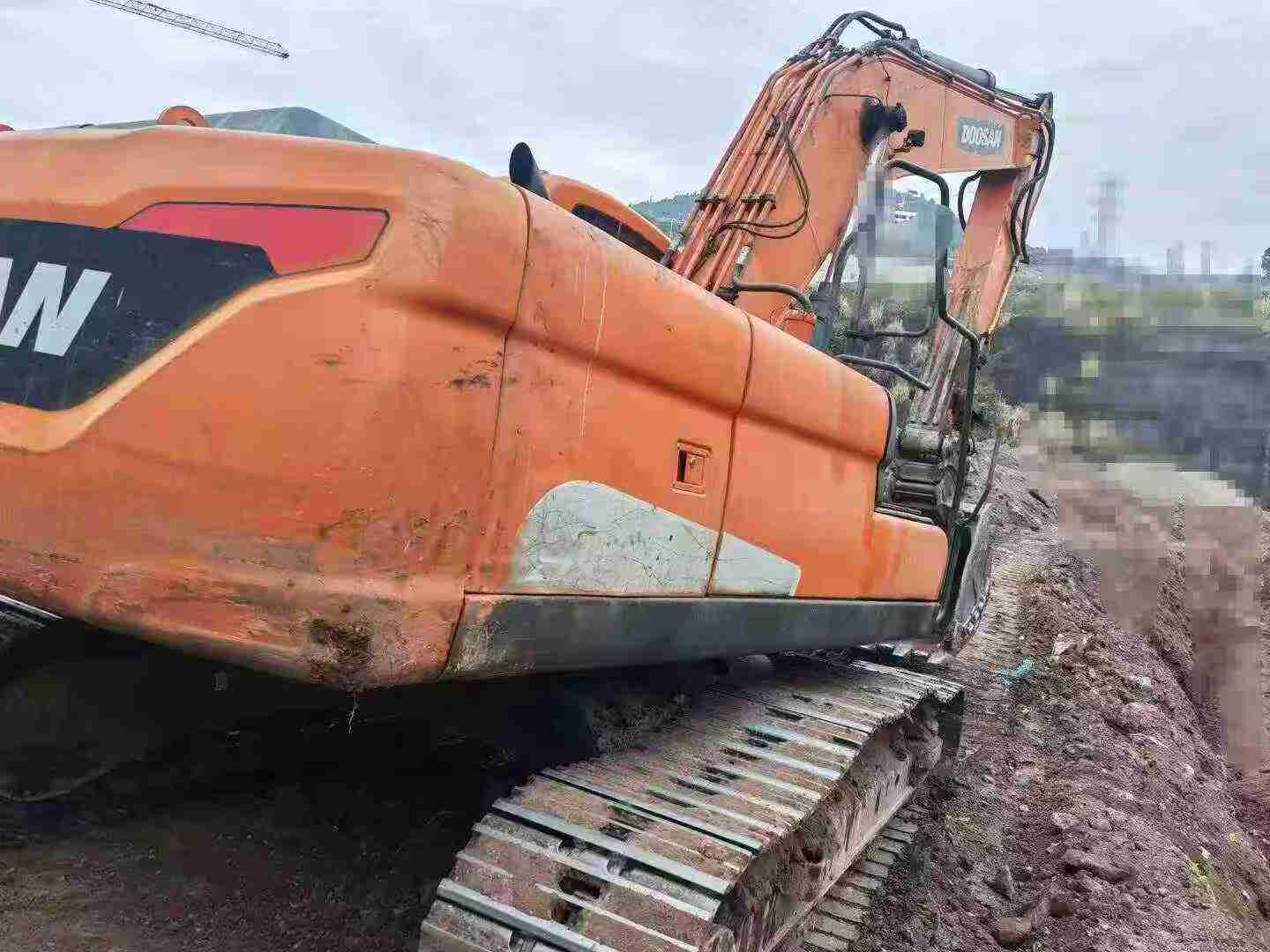 Used Doosan DX18 Excavator 2018 Model / 3