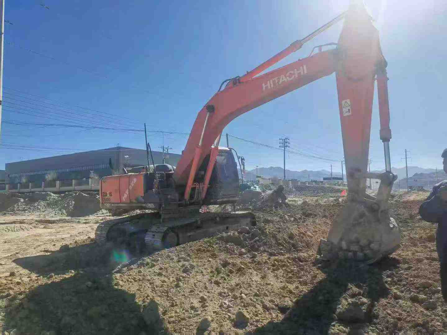Used Hitachi ZX240 Excavator 2016 Model / 4