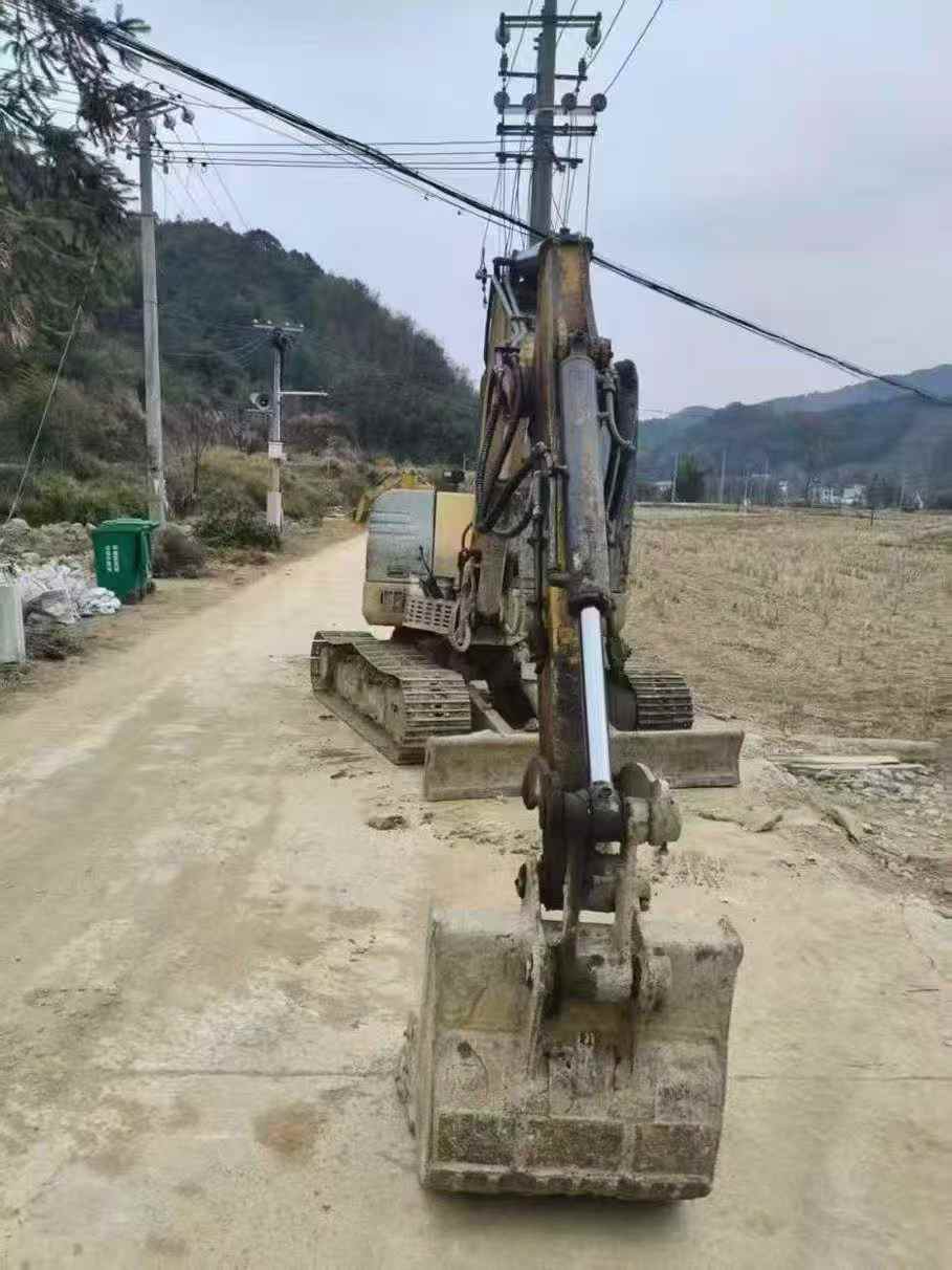 Used XCMG XE55D Excavator 2019 Model / 3