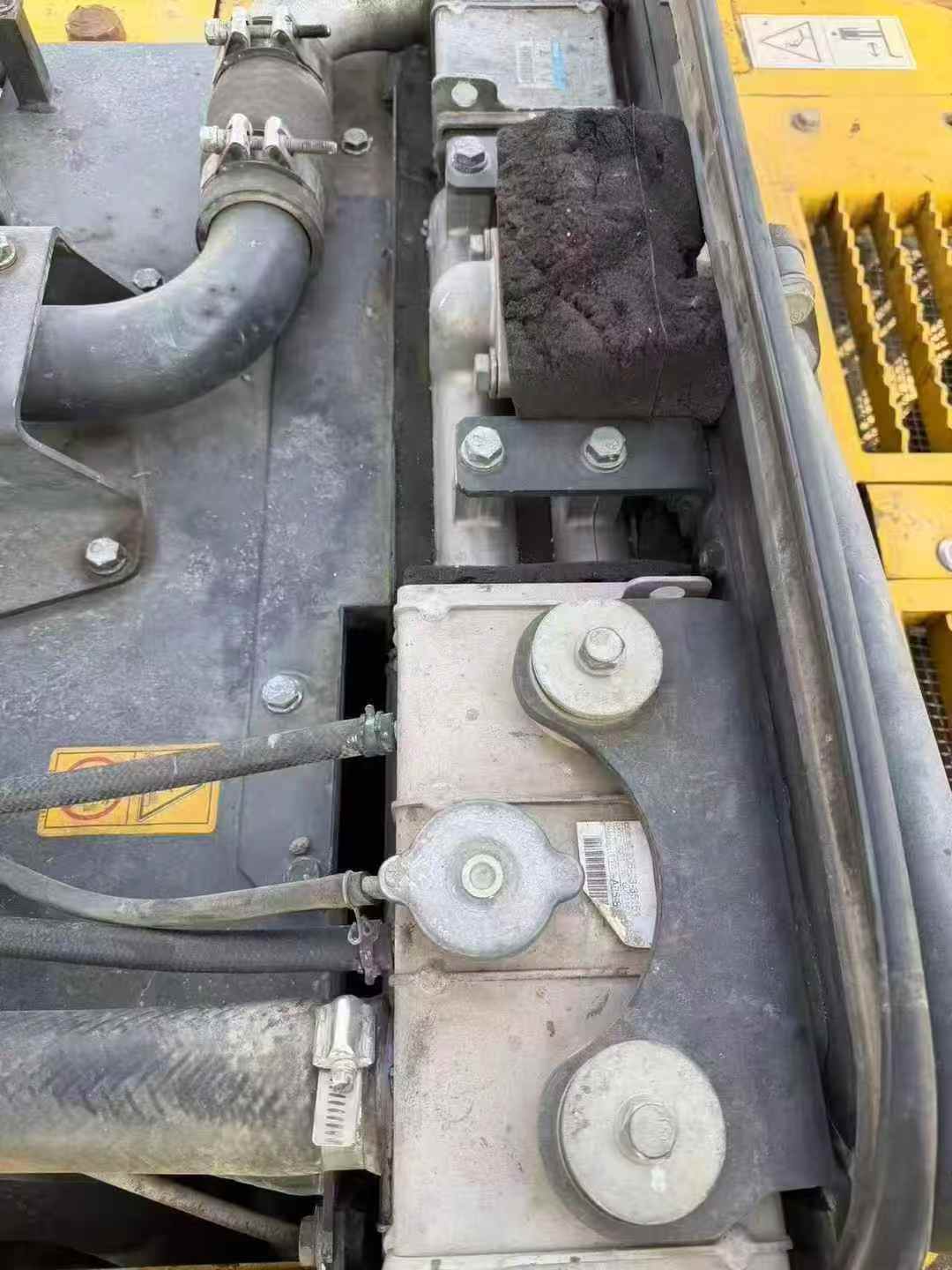 Used Komatsu HB205-1 Excavator 2013 Model / 9